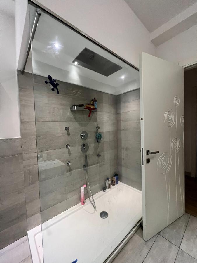 Regis 2 Appartamenti Resort Centro Storico Chivasso Ngoại thất bức ảnh