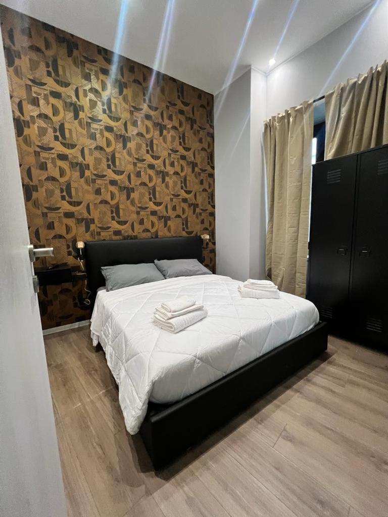 Regis 2 Appartamenti Resort Centro Storico Chivasso Ngoại thất bức ảnh
